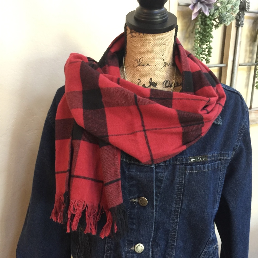 Red and Black Buffalo Check Plaid Scarf